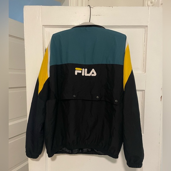 VINTAGE FILA JACKET - Picture 2 of 3